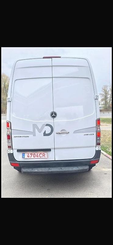 обувь адидас: Mercedes-Benz Sprinter, белый фургон L2H2 (высокая крыша). Передний — 5