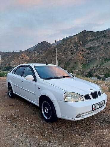 Продажа авто: Daewoo Lacetti: 2003 г., 1.5 л, Механика, Бензин, Седан — 7