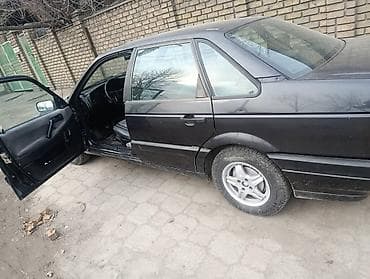 Volkswagen: Volkswagen Passat: 1991 г., Механика, Бензин, Седан — 3