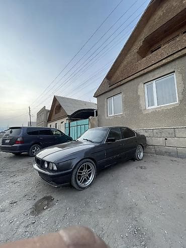 бмв е3: BMW 5 series: 1991 г., Бензин, Седан — 5