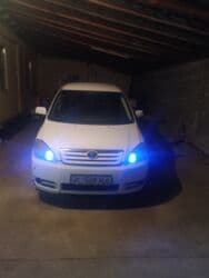 обмен машинами с доплатой: Toyota Ipsum: 2001 г., 2.4 л, Автомат, Бензин, Минивэн — 15