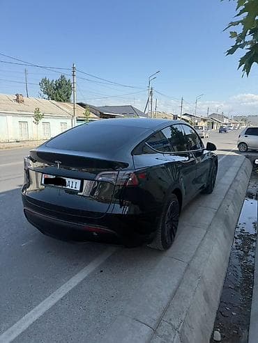 bwb e34: Tesla Model Y: 2023 г., 0.1 л, Автомат, Электромобиль, Кроссовер — 2