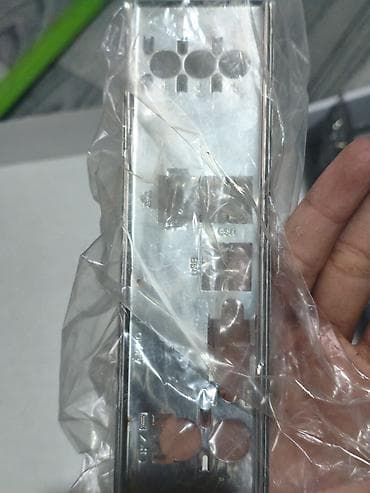 Техника и электроника: Комплект LGA 1155: Xeon E3 1230v2 (i7 3770) + H61 + 8GB + Башня — 2