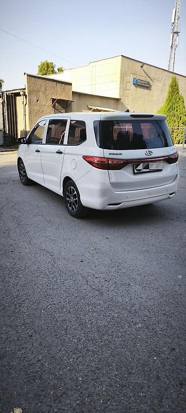 Changan Auchan A600 EV: 2021 г., Автомат, Электромобиль, Минивэн — 6