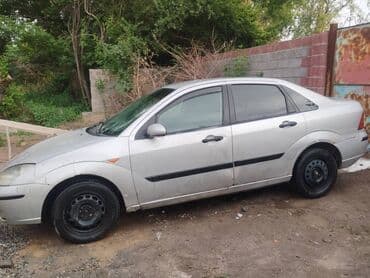 срочно продам авто в связи с переездом: Ford Focus: 2003 г., 1.6 л, Механика, Бензиновая, Седан — 3
