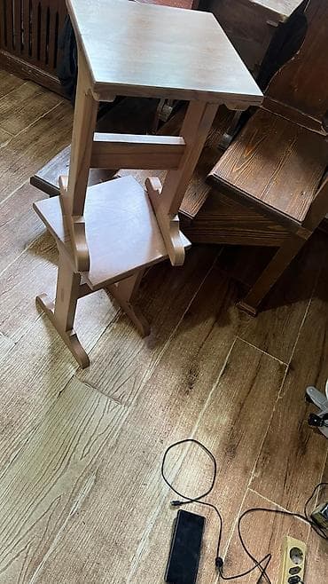 Тумбалар: Табуретки из Ореха оочень долговечные по 1500 — 4