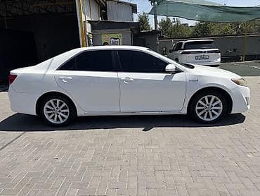 matiz 2012: Toyota Camry: 2012 г., 2.5 л, Автомат, Гибрид, Седан — 3