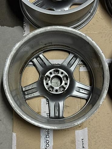 e60 m5: Диски R 19 AMG, Комплект, отверстий - 5 — 9