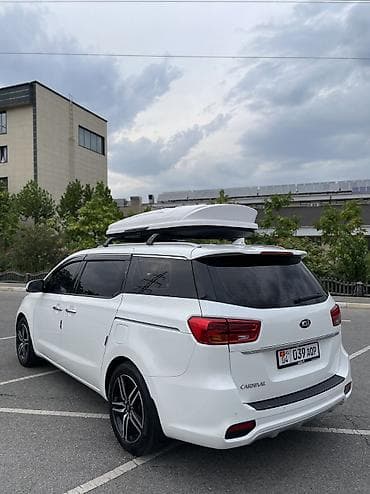 Транспорт: Kia Carnival: 2019 г., 2.2 л, Автомат, Дизель, Минивэн — 6