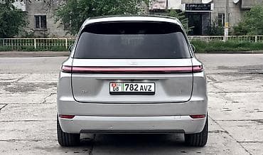 полики l9: Lixiang L9: 2023 г., 1.5 л, Гибрид, Кроссовер — 2