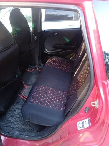 спортивные машыны: Honda Fit: 2003 г., Автомат, Хэтчбэк — 1