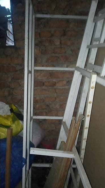 Мебель: ПРОДАЮ Б/У мебель и бытовую техникум 1) Стенка 150000 с. 2) Чёрный — 10