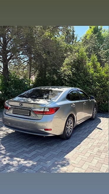 ls 400: Lexus ES: 2016 г., 2.5 л, Гибрид, Седан — 6