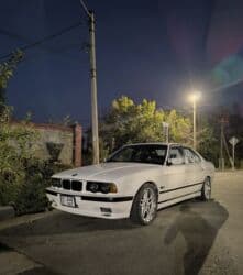 runx alex: BMW 5 series: 1992 г., 4 л, Механика, Бензиновая, Седан — 3