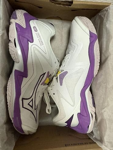 Мужские кроссовки, 39, Mizuno, Б/у, цвет - Фиолетовый