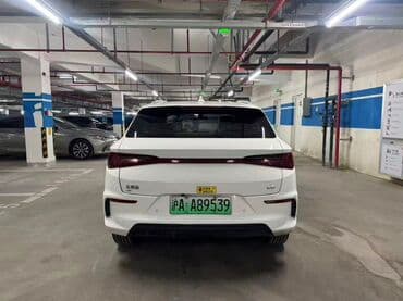 настольные игры для детей: Электромобиль кроссовер (белый кузов, чёрные диски) Основные — 2