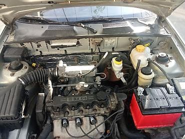 купить китайский внедорожник бу: Chevrolet Lanos: 2005 г., Механика, Бензин, Седан — 1