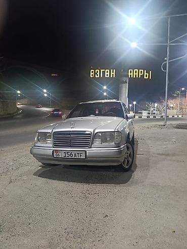 Продажа авто: Mercedes-Benz W124: 1994 г., 2.2 л, Автомат, Бензин, Седан — 4