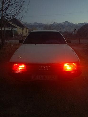 бмв стиль: Audi 100: 1988 г., 1.8 л, Ручные, Бензин, Седан — 2