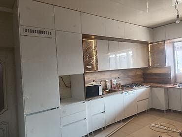 Кухонный гарнитур и встроенная мебель на заказ - Современная кухня в