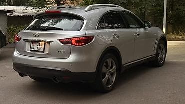 Infiniti FX35: 2010 г., 3.5 л, Автомат, Бензин, Кроссовер — 3