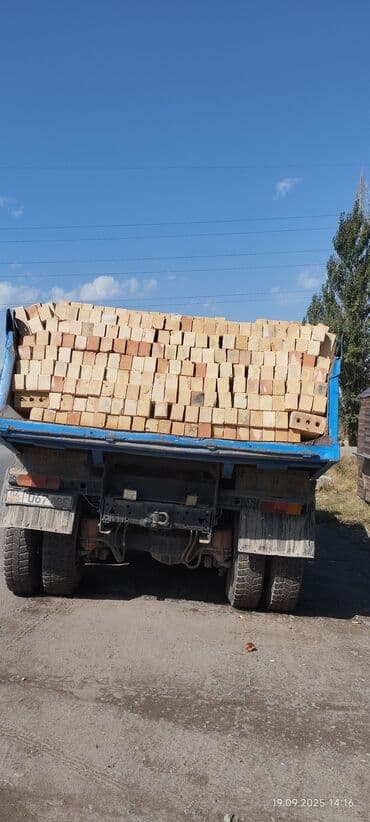 куплю газабетоные оборудование для производства газаблока: Предлагаются кирпичи для строительных работ. Кирпичи имеют стандартную — 1