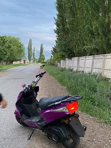 обменяю на мотоцикл: Скутер 165 куб идеял состояние стант! визуально класс 50/125), яркий — 3
