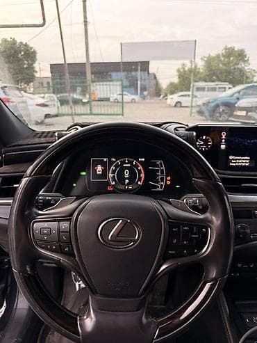 lexus es машина: Lexus ES: 2019 г., 2.5 л, Автомат, Гибрид, Седан — 8
