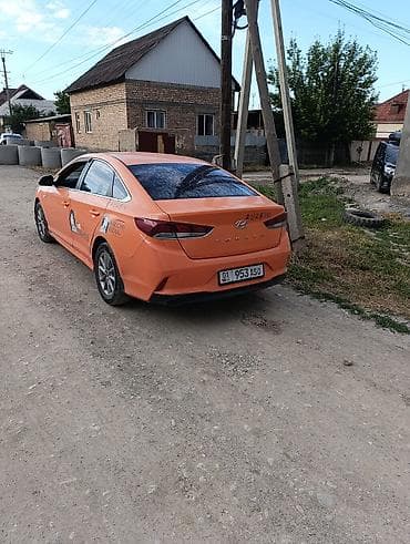 Hyundai Sonata: 2018 г., 2 л, Автомат, Газ, Седан — 3