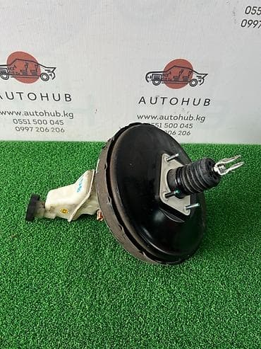 Автозапчасти: Вакуум с главным тормозным цилиндром Hyundai Grandeur IG 3.0 GAS 2017 — 1