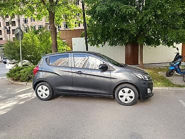 Продажа авто: Chevrolet Spark: 2019 г., Хэтчбэк — 3