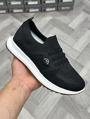 лоферы бу: Кроссовки мужские slip-on (без шнуровки) - Два цвета: черный и — 1