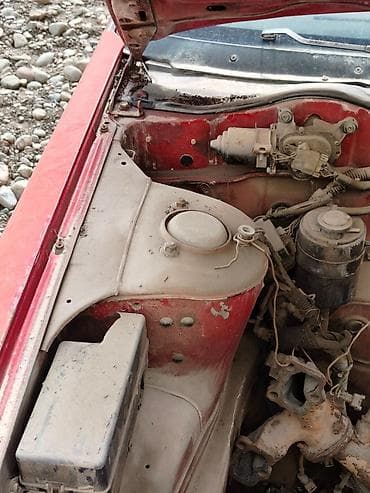 запчасти нексиа: Ниссан блюберд 89 год, универсал. Продам: -Стойки амортизатора в — 5