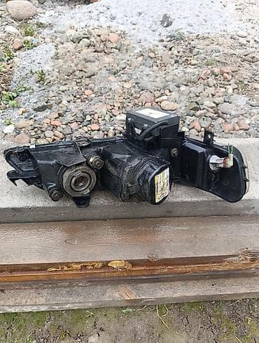 Передняя левая фара Honda 1998 г., Б/у, Оригинал, Япония