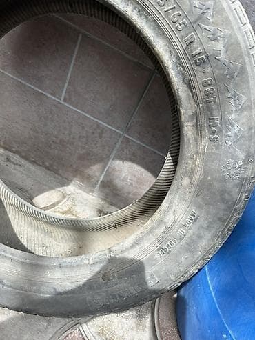 Шины 185 / 65 / R 15, Зима, Легковые, Barum — 1