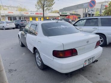 срочно продам авто в связи с переездом: Toyota Camry: 1996 г., 3 л, Автомат, Газ, Седан — 2