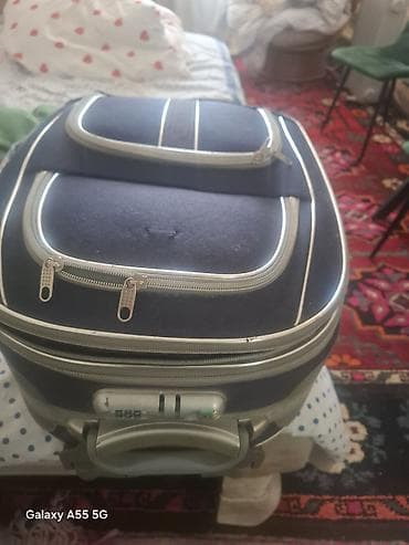Дёшево продам чемодан б/у. самовывоз