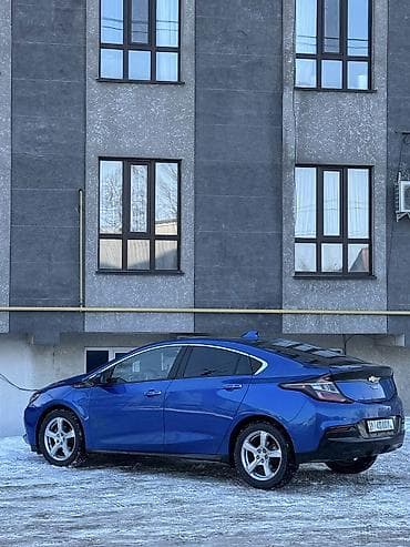 alto suzuki: Chevrolet Volt: 2017 г., 1.5 л, Автомат, Электромобиль, Хэтчбэк — 3