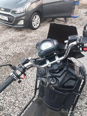 Скутеры: Скутер/макси-скутер с внедорожным обвесом и кофром - Тип: бензиновый — 7