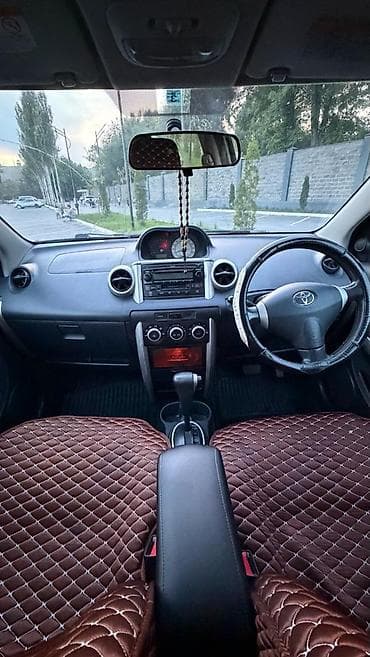id 4: Toyota Ist: 2003 г., 1.3 л, Автомат, Бензин, Хэтчбэк — 10