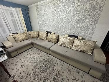 Напольные покрытия: Модульный диван, Б/у — 1