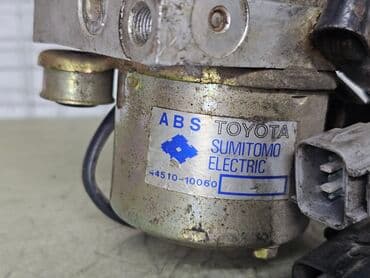 runx alex: Блок ABS Toyota 1997 г., Колдонулган, Оригинал, Германия — 2