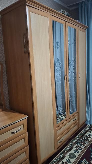 комоды для одежды: Шифоньер, шкаф для одежды, Б/у, Прямой, ЛДСП — 1