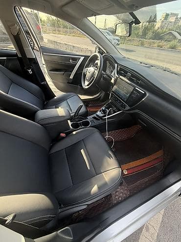 rd 1: Toyota Corolla: 2019 г., 1.8 л, Автомат, Электромобиль, Седан — 7