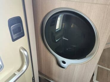 дом в колесах: Iveco Daily: 2020 г., 3 л, Автомат, Бензин, Фургон — 13