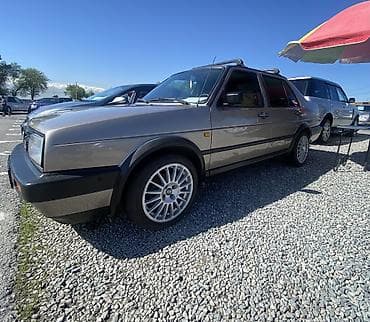 camry 70 le: Volkswagen Jetta: 1990 г., 1.8 л, Бензин, Седан — 5