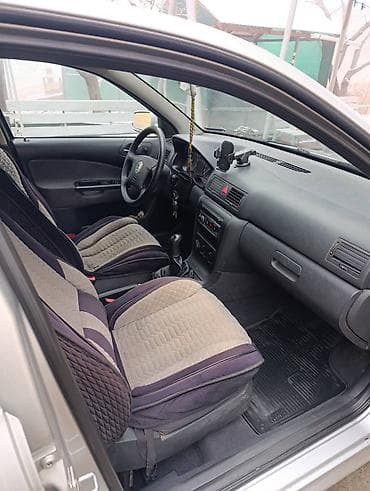 octavia: Skoda Octavia: 2003 г., 1.6 л, Механика, Бензин, Седан — 5