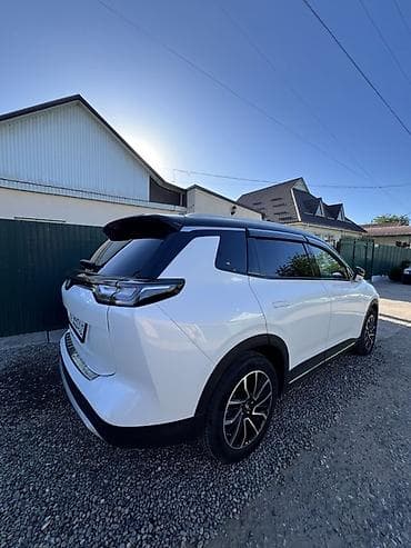 byd song plus ev: Weltmeister W6, 2021 г., 50000 км, Передний, В наличии — 6