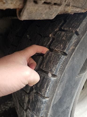 волво hh: Тягач, Volvo, 2005 г., Тентованный — 10