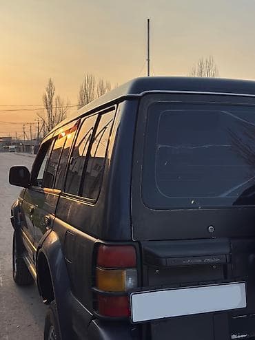 накидки на сидения: Mitsubishi Pajero: 1996 г., 3 л, Ручные, Бензин, Внедорожник — 5